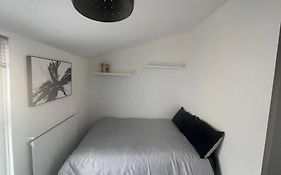 3 Bedroom House In Dartford